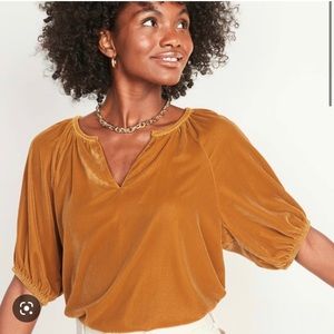 Old Navy Elbow-Sleeve Split-Neck Velvet Swing Blouse NWT Medium
